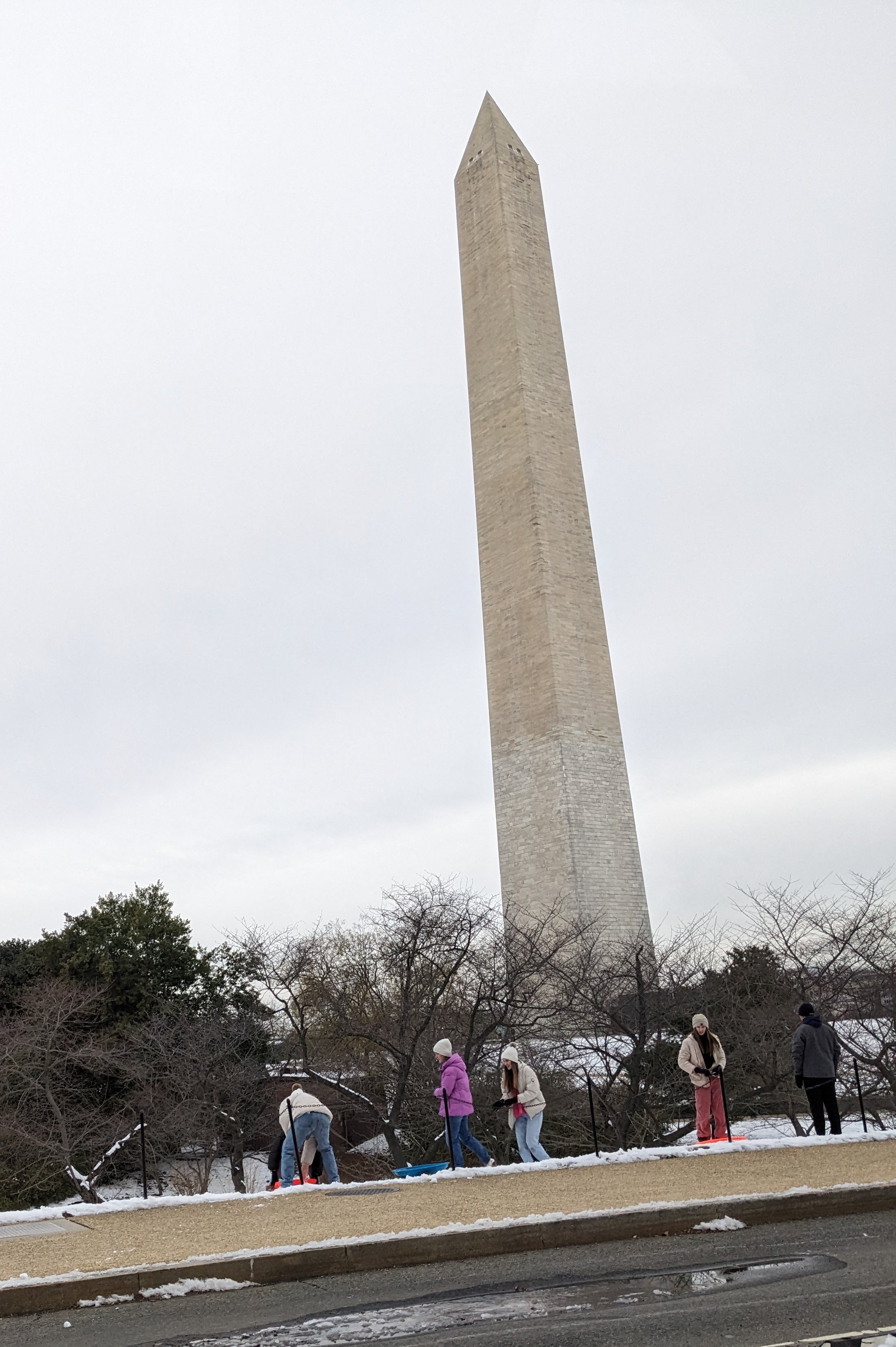 Photo of the Washington Monument in Washington, DC.
